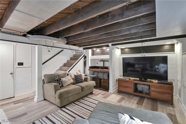 24014 Wolf Road, Bay Village, OH 44140