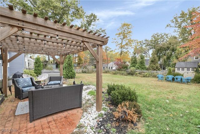 24014 Wolf Road, Bay Village, OH 44140