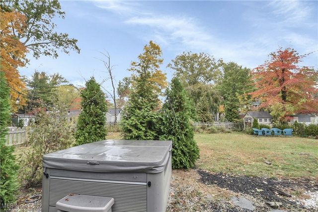 24014 Wolf Road, Bay Village, OH 44140