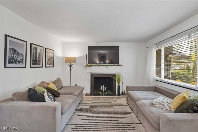 24014 Wolf Road, Bay Village, OH 44140