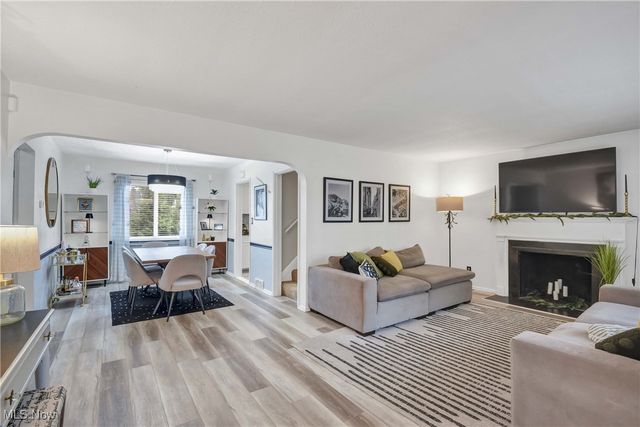 24014 Wolf Road, Bay Village, OH 44140