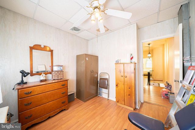 1033 DALY ST, Philadelphia, PA 19148
