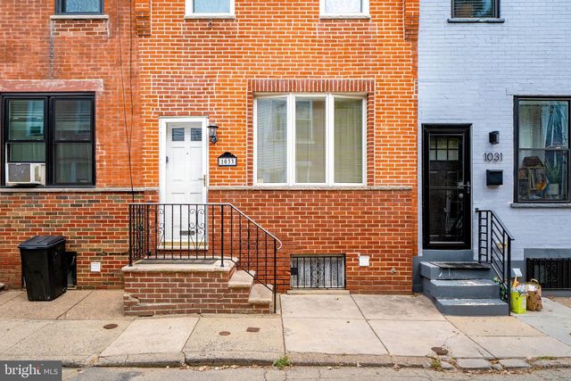 1033 DALY ST, Philadelphia, PA 19148