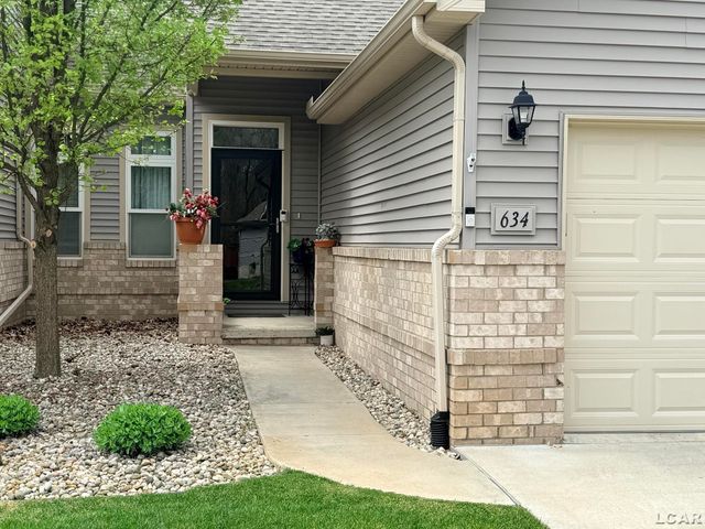 634 Ridge Lane, Tecumseh, MI 49286