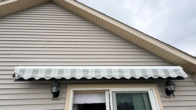 634 Ridge Lane, Tecumseh, MI 49286