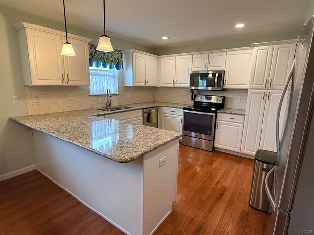 634 Ridge Lane, Tecumseh, MI 49286