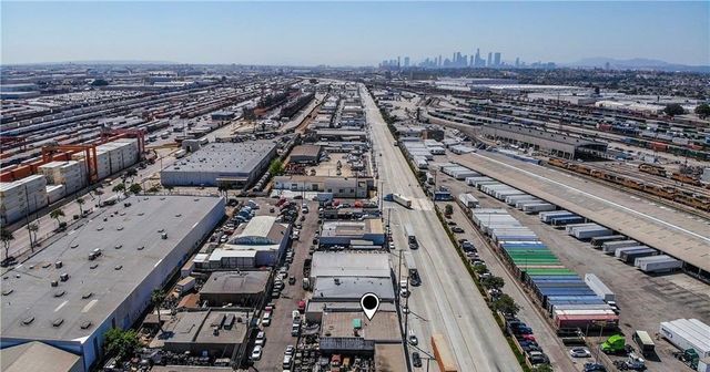4480 E Washington, Los Angeles, CA 90023