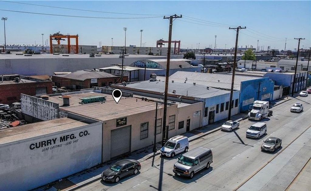 4480 E Washington, Los Angeles, CA 90023