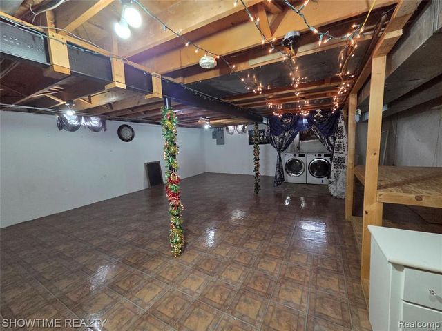 35706 Duke Drive, Sterling Heights, MI 48310