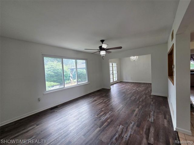 35706 Duke Drive, Sterling Heights, MI 48310
