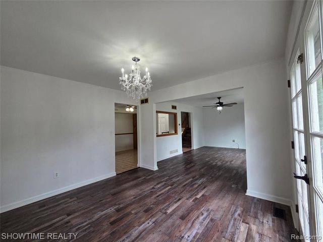 35706 Duke Drive, Sterling Heights, MI 48310