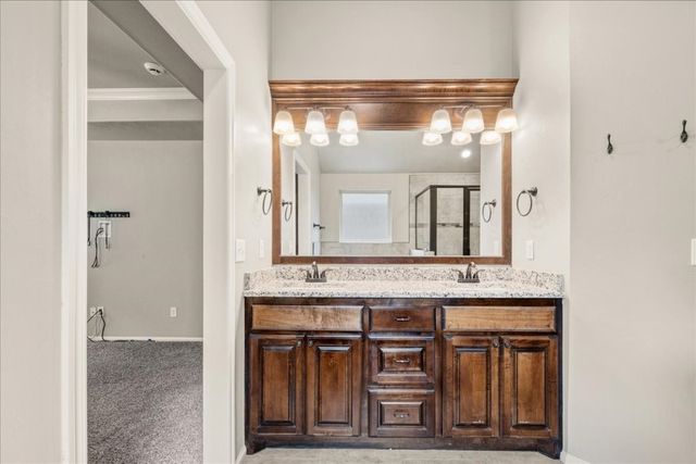 1016 NW 191st Street, Edmond, OK 73012