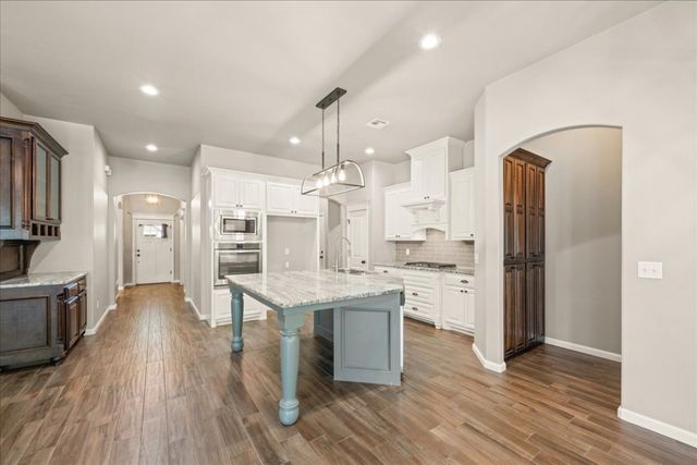 1016 NW 191st Street, Edmond, OK 73012