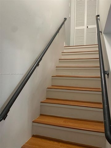 14900 SW 82nd Ter 14-205, Miami, FL 33193