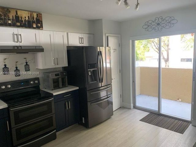 14900 SW 82nd Ter 14-205, Miami, FL 33193