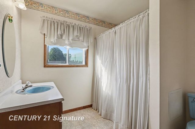 811 Doro Lane, Zilwaukee, MI 48604