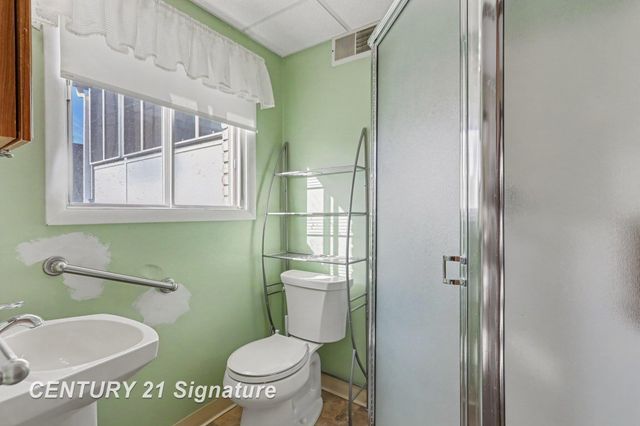 811 Doro Lane, Zilwaukee, MI 48604