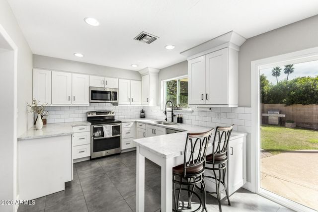 1727 S SYCAMORE --, Mesa, AZ 85202