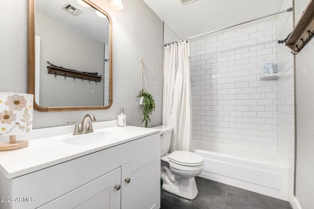 1727 S SYCAMORE --, Mesa, AZ 85202