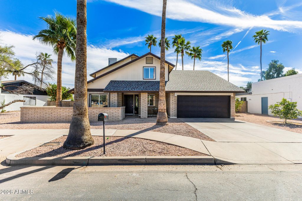 1727 S SYCAMORE --, Mesa, AZ 85202