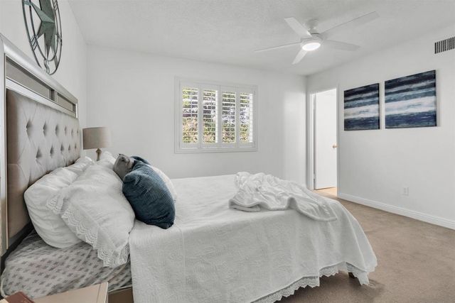 10149 Carreta Dr, Santee, CA 92071