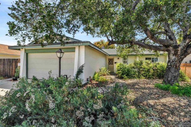 10149 Carreta Dr, Santee, CA 92071