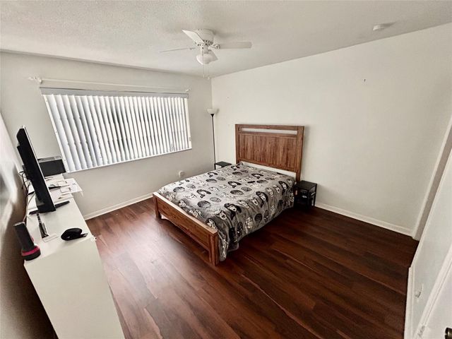 350 S Cypress Rd 521, Pompano Beach, FL 33060