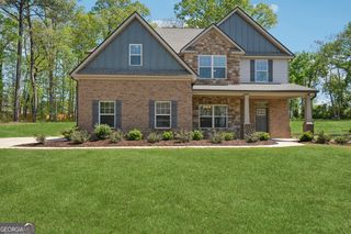320 Homestead Circle, Forsyth, GA 31029