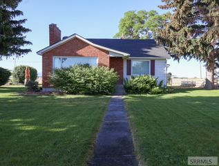 351 E 475 N, Firth, ID 83236