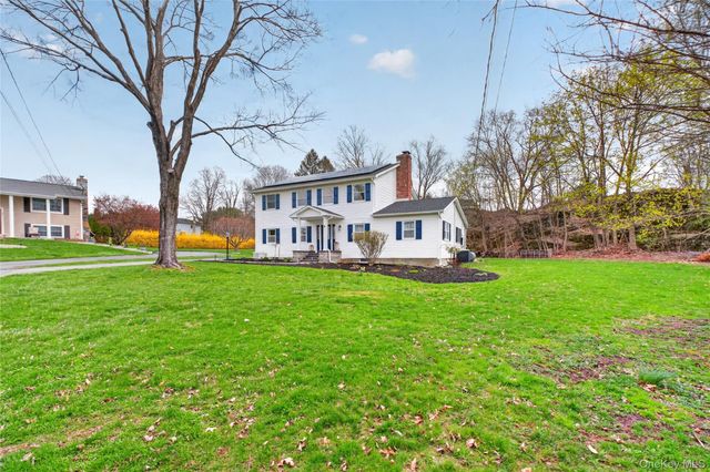 22 Blossom Hill Drive, Marlboro, NY 12542