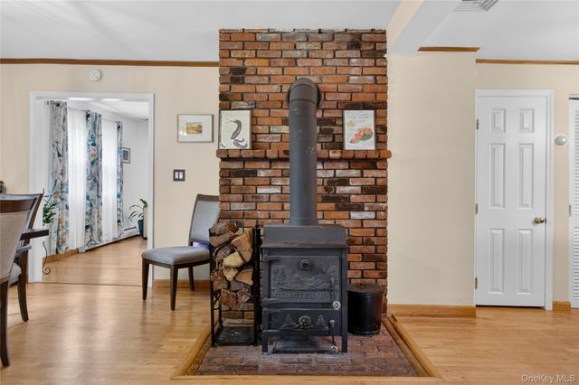 22 Blossom Hill Drive, Marlboro, NY 12542