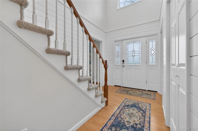22 Blossom Hill Drive, Marlboro, NY 12542