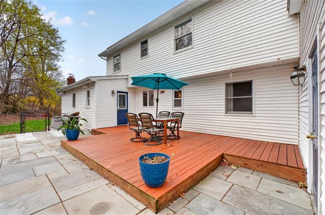 22 Blossom Hill Drive, Marlboro, NY 12542