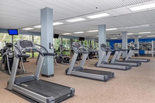 4400 Memorial Drive 29-1198, Houston, TX 77007