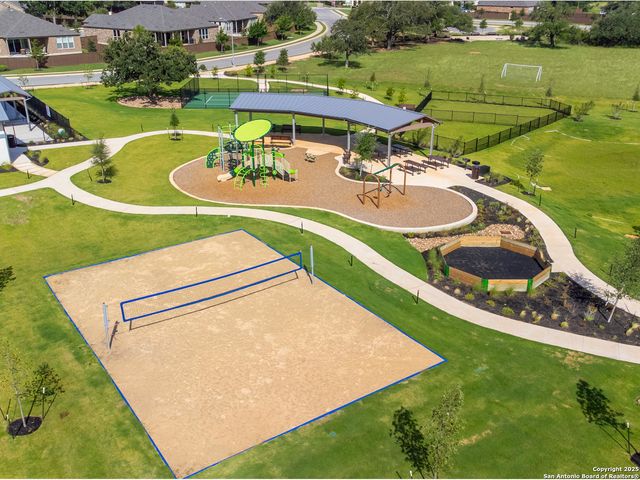 125 Slenderleaf, Marble Falls, TX 78654