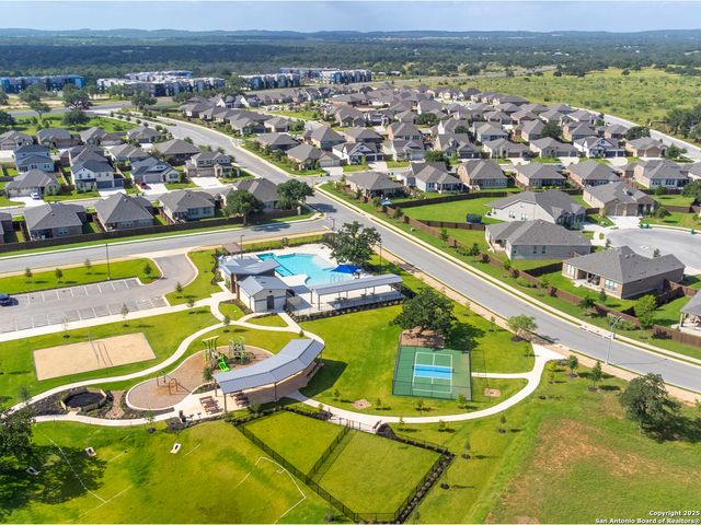 125 Slenderleaf, Marble Falls, TX 78654