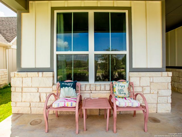 125 Slenderleaf, Marble Falls, TX 78654