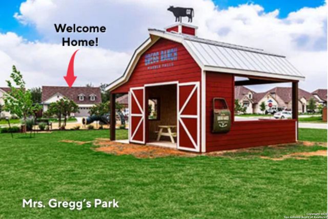 125 Slenderleaf, Marble Falls, TX 78654