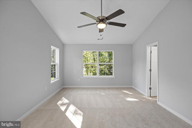 327 YORKTOWN BLVD, Locust Grove, VA 22508