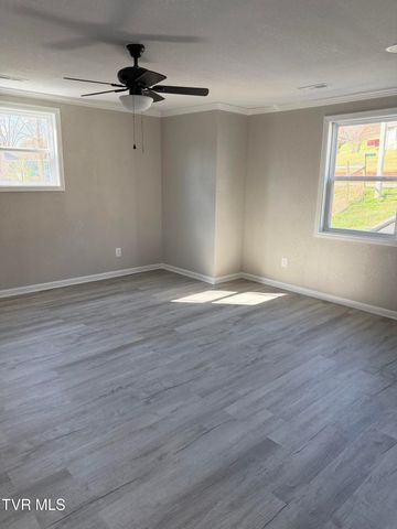 1000 Grindstaff Avenue, Elizabethton, TN 37643