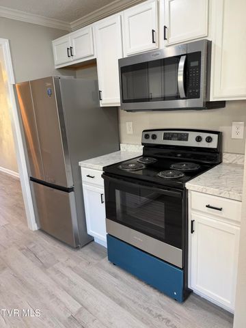 1000 Grindstaff Avenue, Elizabethton, TN 37643