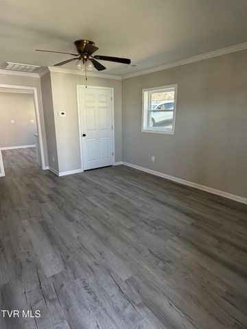 1000 Grindstaff Avenue, Elizabethton, TN 37643