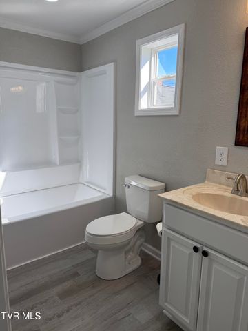 1000 Grindstaff Avenue, Elizabethton, TN 37643