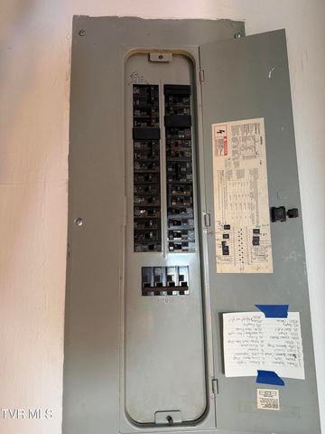 1000 Grindstaff Avenue, Elizabethton, TN 37643