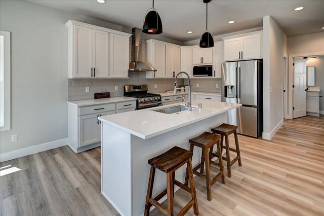 6607 Grouse Woods Road, Deforest, WI 53532