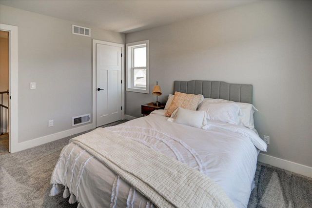 6607 Grouse Woods Road, Deforest, WI 53532