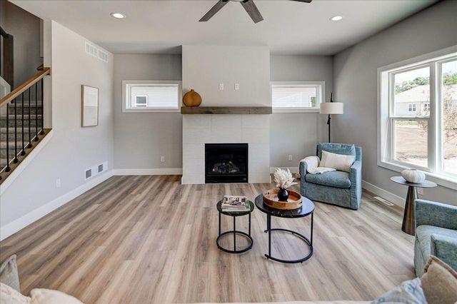 6607 Grouse Woods Road, Deforest, WI 53532