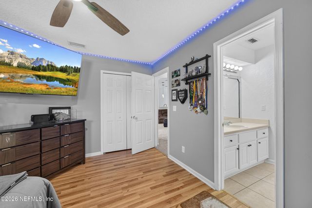 2912 SOUTHBANK Circle, Green Cove Springs, FL 32043