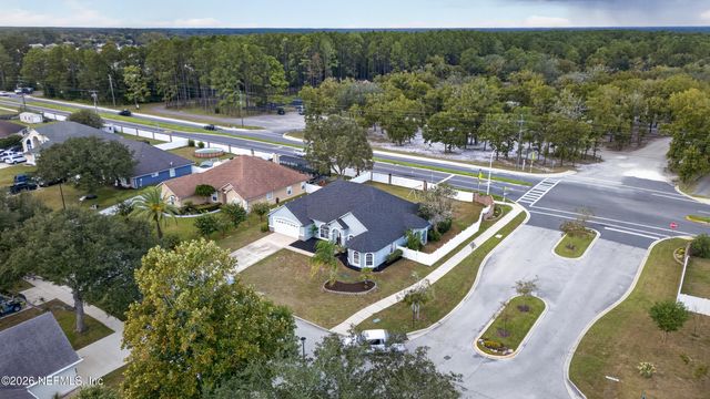 2912 SOUTHBANK Circle, Green Cove Springs, FL 32043