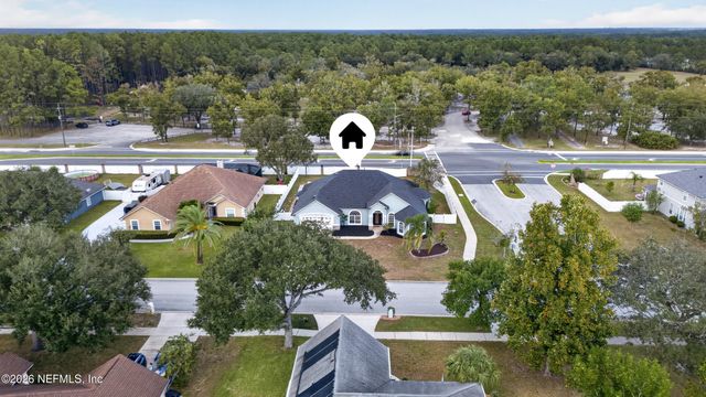 2912 SOUTHBANK Circle, Green Cove Springs, FL 32043